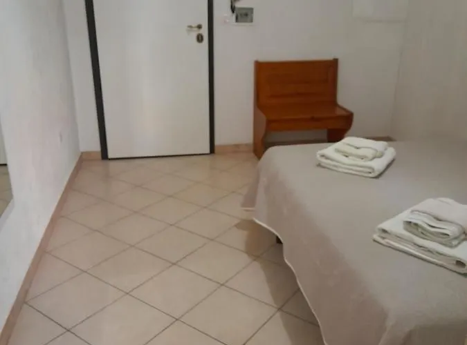 Casa Anna Intero 公寓 *